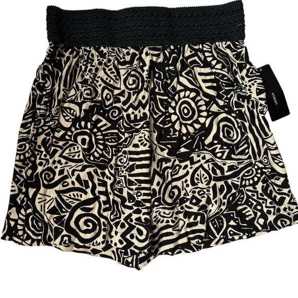 Robert Louis Shorts Womens Sz Medium Black Pull On geometric Print High waist - Picture 1 of 4